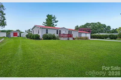 210 Leigh Anne Lane, Horse Shoe, NC 28742 - Photo 1
