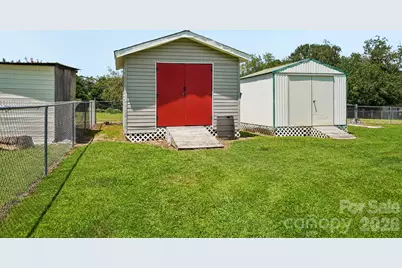210 Leigh Anne Lane, Horse Shoe, NC 28742 - Photo 31