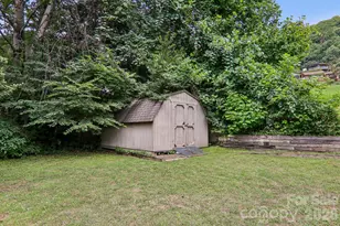 169 Highview Dr, Maggie Valley, NC 28751 - Photo 33