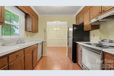 3766 Danube Drive, Winston Salem, NC 27105 - Photo 9