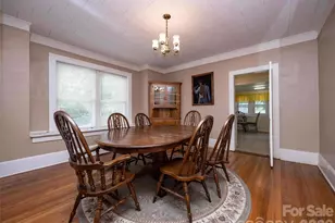 103 E King St, East Flat Rock, NC 28726 - Photo 15