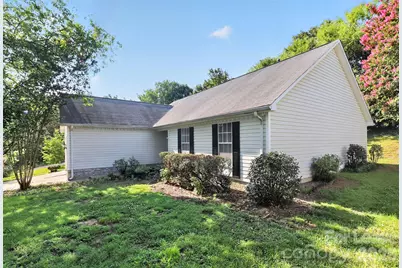 3411 Pondridge Court, Charlotte, NC 28269 - Photo 35