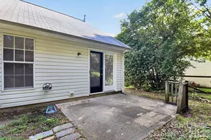 3411 Pondridge Ct, Charlotte, NC 28269 - Photo 33