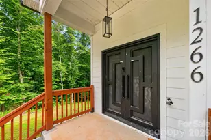 1266 Ron Whicker Dr, Catawba, NC 28609 - Photo 3