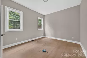 1266 Ron Whicker Dr, Catawba, NC 28609 - Photo 29