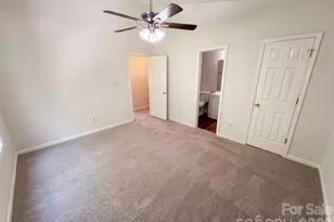 9514 Littleleaf Dr, Charlotte, NC 28215 - Photo 15