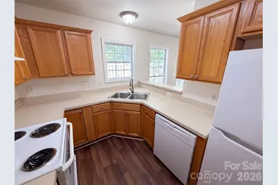 9514 Littleleaf Drive, Charlotte, NC 28215 - Photo 3