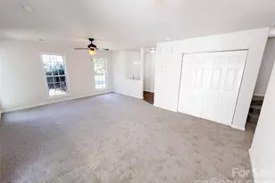 9514 Littleleaf Dr, Charlotte, NC 28215 - Photo 9