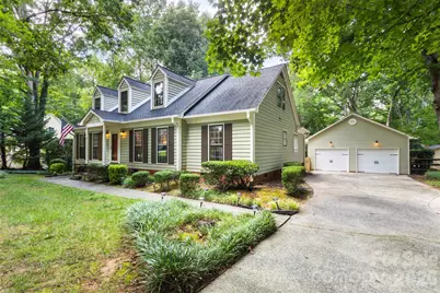 3022 Butter Churn Lane, Matthews, NC 28105 - Photo 3