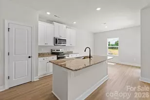 3341 Yorkshire Dr, Gastonia, NC 28052 - Photo 5