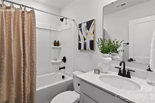 513 Annagh Dr, Charlotte, NC 28217 - Photo 17
