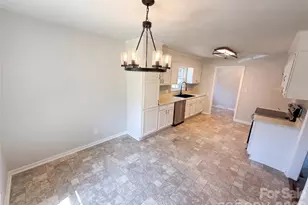 2592 Tully Ct, Lancaster, SC 29720 - Photo 7