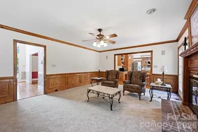 4620 Fairvista Drive, Charlotte, NC 28269 - Photo 9