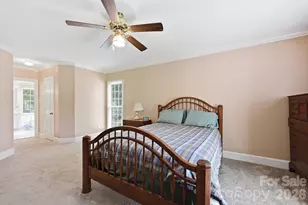 4620 Fairvista Dr, Charlotte, NC 28269 - Photo 17