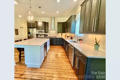 1025 N Sharon Amity Road, Charlotte, NC 28211 - Photo 7