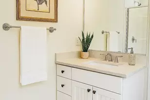 1025 N Sharon Amity Rd, Charlotte, NC 28211 - Photo 23