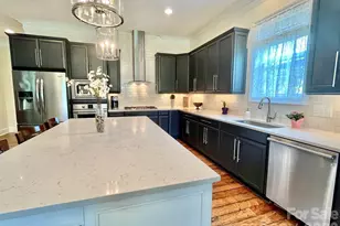 1025 N Sharon Amity Rd, Charlotte, NC 28211 - Photo 5