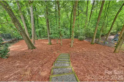 1328 Ivey Drive, Charlotte, NC 28205 - Photo 33