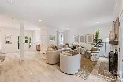 1328 Ivey Drive, Charlotte, NC 28205 - Photo 11