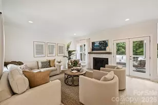 1328 Ivey Dr, Charlotte, NC 28205 - Photo 9