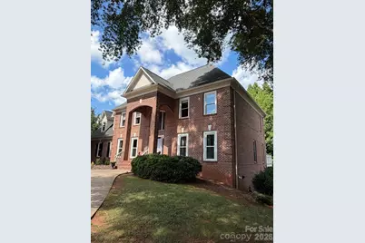 232 40th Avenue Drive NW, Hickory, NC 28601 - Photo 3