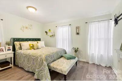 100 Victoria Springs Drive, Flat Rock, NC 28731 - Photo 7