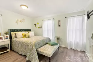 100 Victoria Springs Dr, Flat Rock, NC 28731 - Photo 7
