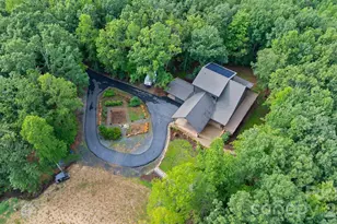 3135 Laurel Heights Dr, Morganton, NC 28655 - Photo 3