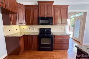 114 Stirling Heights Ln, Fort Mill, SC 29715 - Photo 7