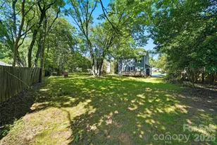 6900 Norchester Ct, Charlotte, NC 28227 - Photo 35
