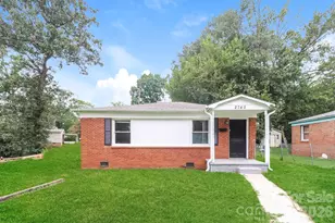 2740 Remington St, Charlotte, NC 28216 - Photo 1