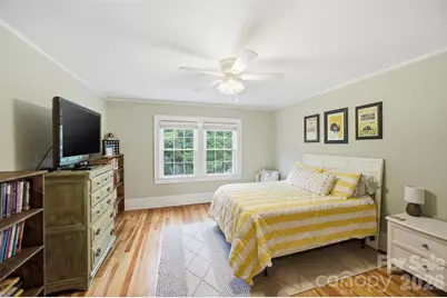 105 S Maple Street, Dallas, NC 28034 - Photo 23