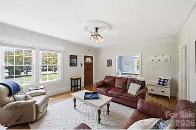 105 S Maple Street, Dallas, NC 28034 - Photo 5