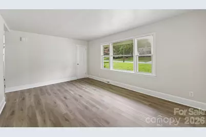 3624 Sargeant Drive, Charlotte, NC 28217 - Photo 5