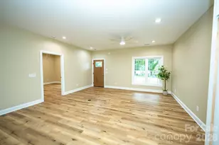 258 Florida Ave, Spindale, NC 28160 - Photo 5