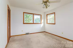32 Kathy Dr, Waynesville, NC 28786 - Photo 13