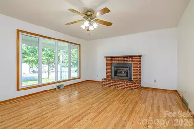 32 Kathy Drive, Waynesville, NC 28786 - Photo 5