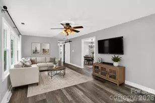 611 Pole Creasman Rd, Asheville, NC 28806 - Photo 5
