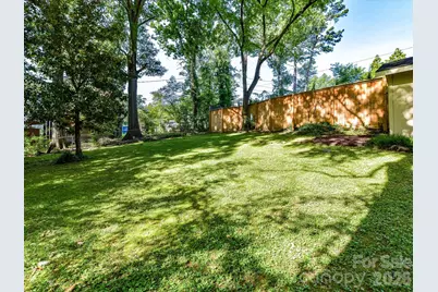 1824 Chestnut Avenue, Charlotte, NC 28205 - Photo 25
