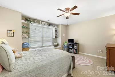 403 W Coventry Drive, Franklin, NC 28734 - Photo 23