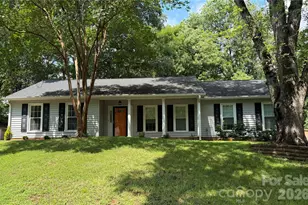 2701 Creekbed Ln, Charlotte, NC 28210 - Photo 1