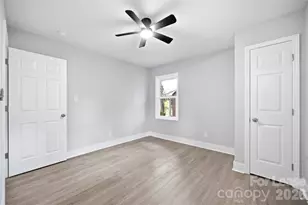 553 Derrydowne Dr, Charlotte, NC 28213 - Photo 33