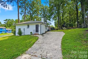 553 Derrydowne Dr, Charlotte, NC 28213 - Photo 31