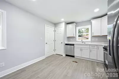 553 Derrydowne Drive, Charlotte, NC 28213 - Photo 29