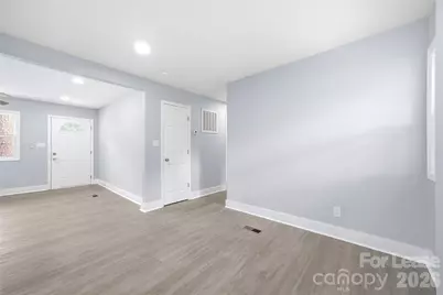 553 Derrydowne Drive, Charlotte, NC 28213 - Photo 23