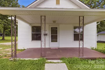 403 Faulkner Street, Clover, SC 29710 - Photo 5