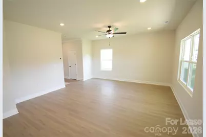 3519 Narrow Lane, Charlotte, NC 28215 - Photo 5