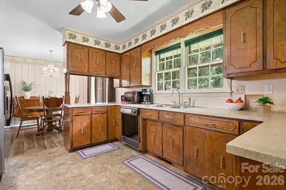 1009 Springs Road, Lincolnton, NC 28092 - Photo 7