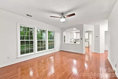 6004 Elm Cove Lane, Charlotte, NC 28269 - Photo 15