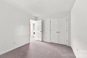 6004 Elm Cove Ln, Charlotte, NC 28269 - Photo 19